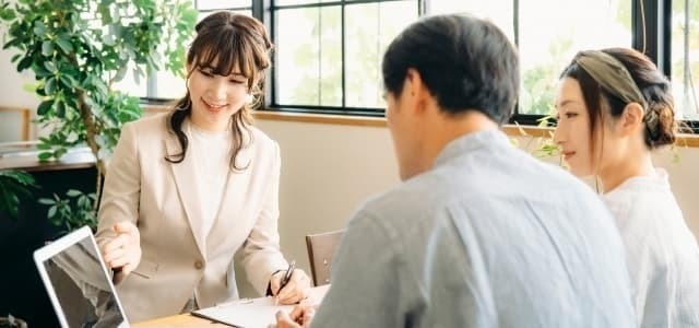 中間報告